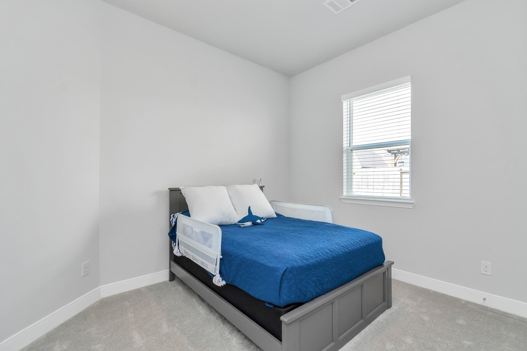 28646 Monarch Cliffs Drive - Photo 10