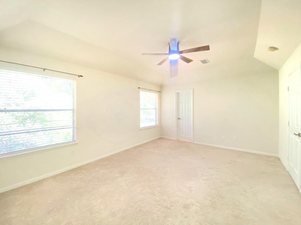 54 Alderon Woods Place - Photo 21