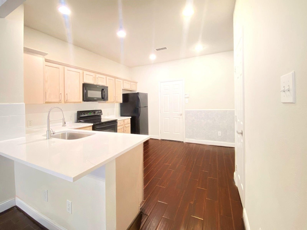54 Alderon Woods Place - Photo 10