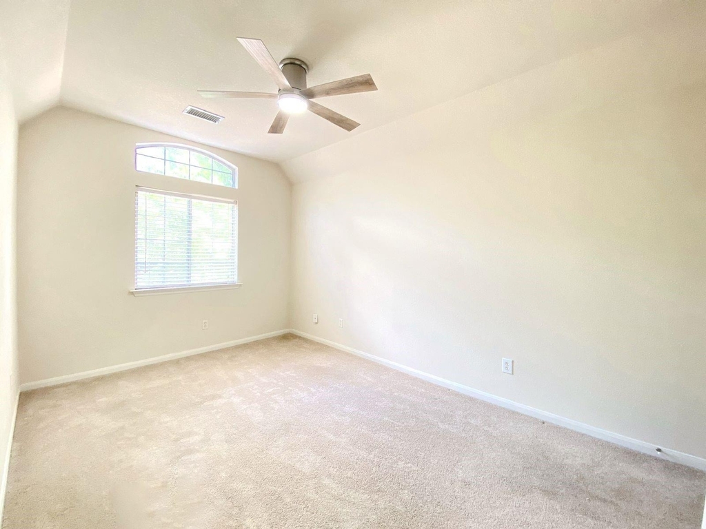 54 Alderon Woods Place - Photo 37