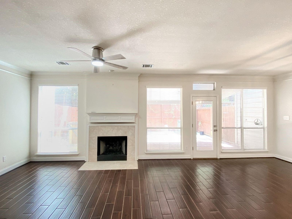 54 Alderon Woods Place - Photo 5