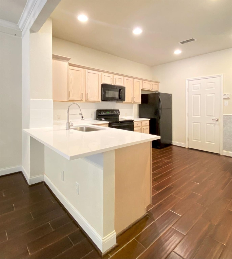54 Alderon Woods Place - Photo 11
