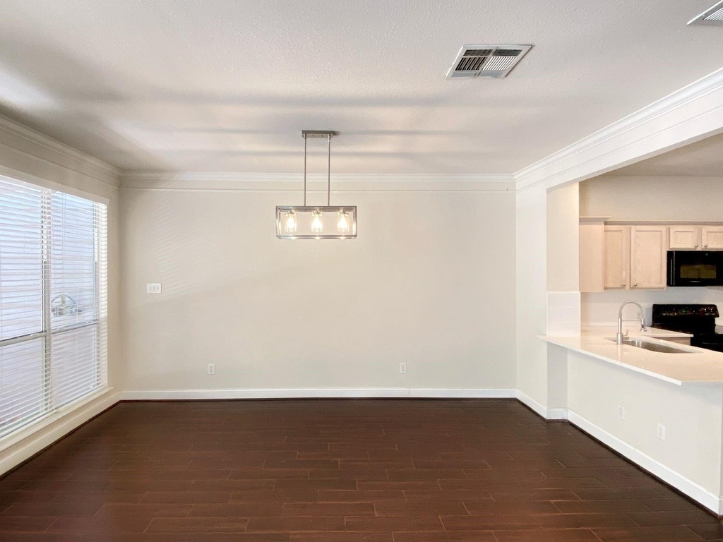 54 Alderon Woods Place - Photo 7