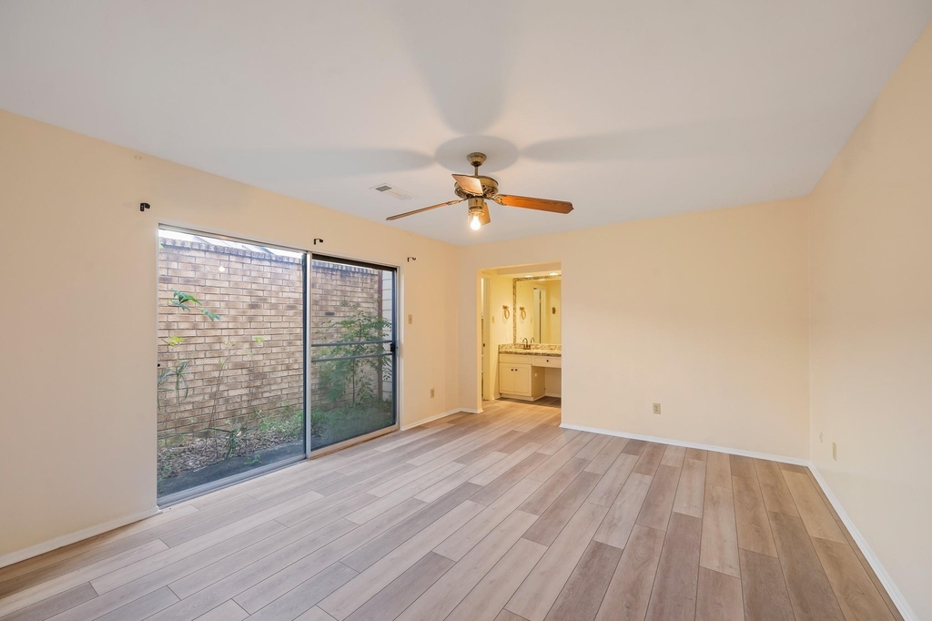 4330 Willow Beach Drive - Photo 17