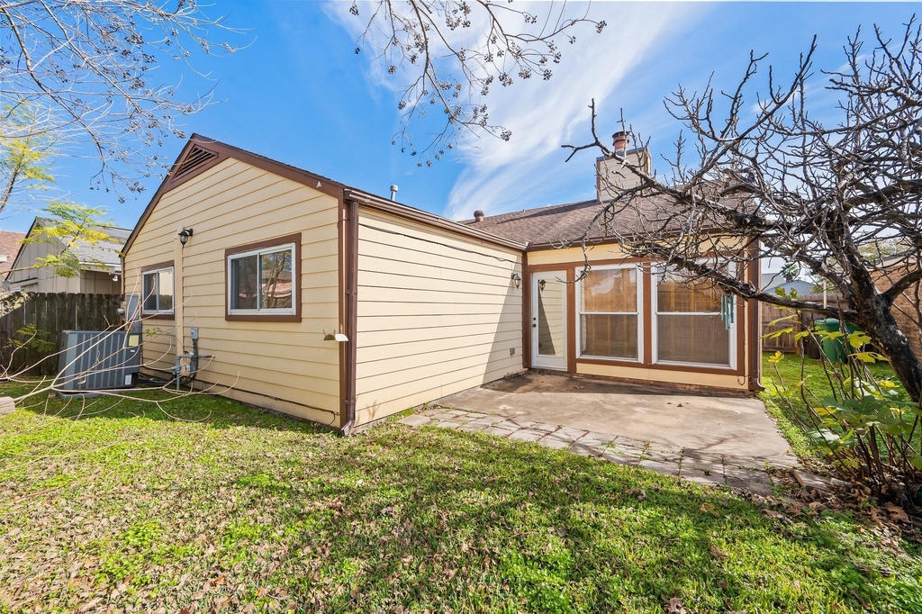 4330 Willow Beach Drive - Photo 34