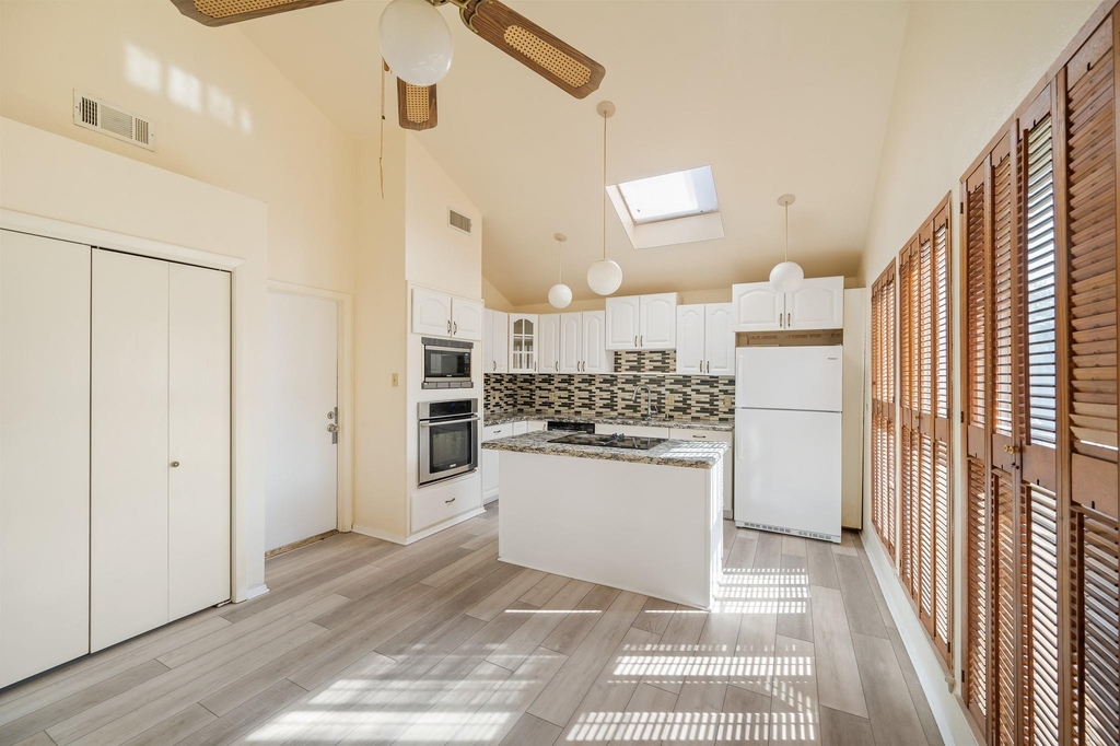4330 Willow Beach Drive - Photo 12