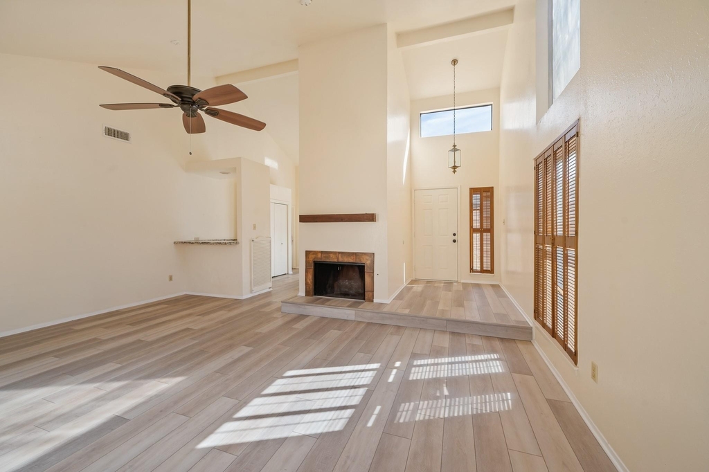 4330 Willow Beach Drive - Photo 7