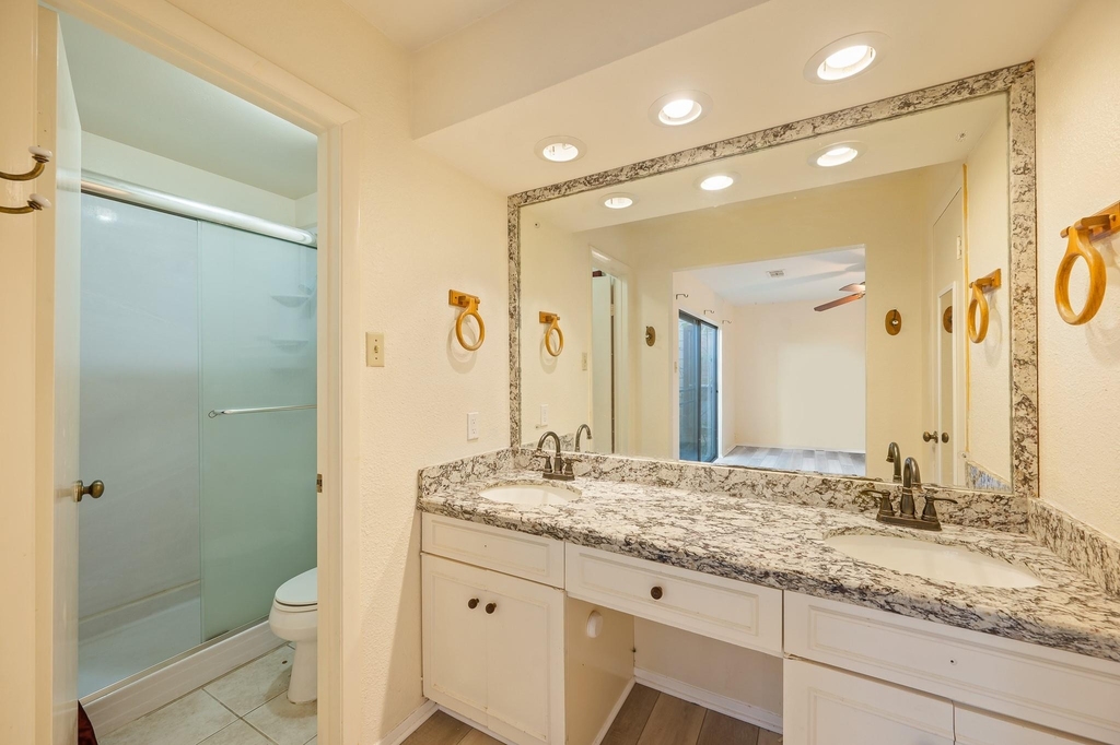 4330 Willow Beach Drive - Photo 21