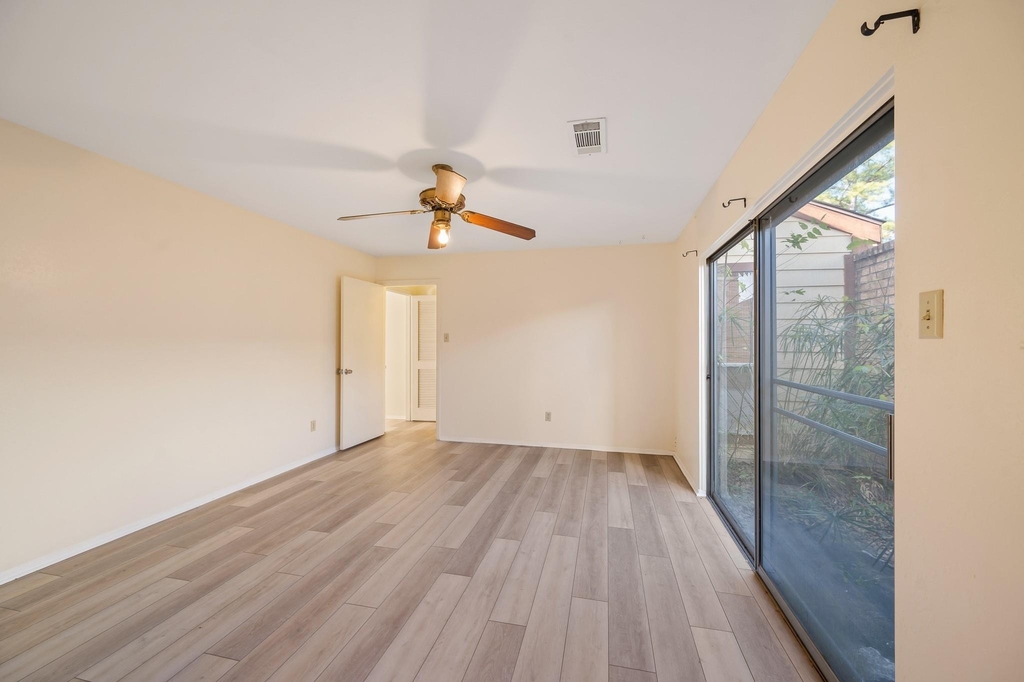 4330 Willow Beach Drive - Photo 19