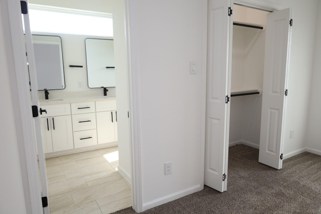 6614 Foster Street Street - Photo 11