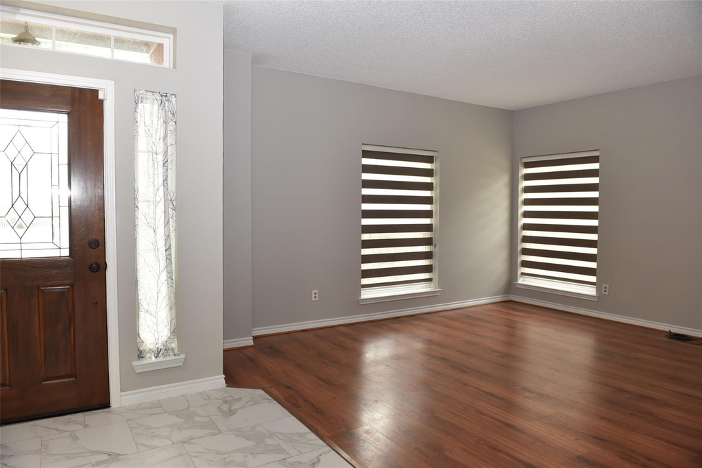 2822 Grants River Circle - Photo 3