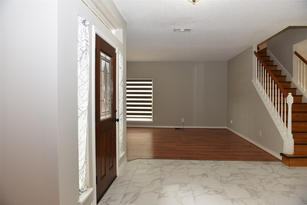 2822 Grants River Circle - Photo 4