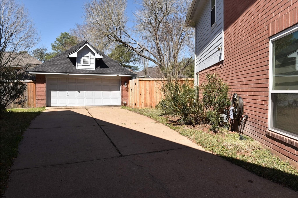 2822 Grants River Circle - Photo 38