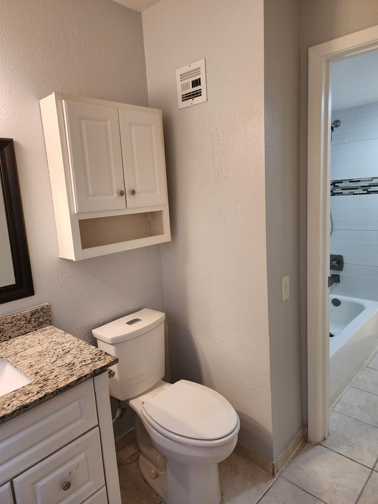 11710 Southlake Drive - Photo 8