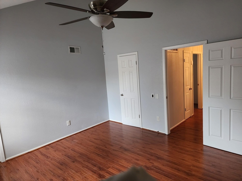 11710 Southlake Drive - Photo 6