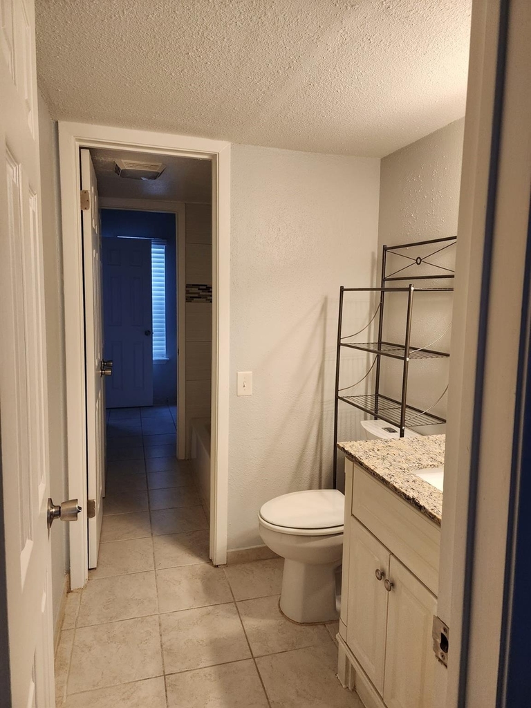 11710 Southlake Drive - Photo 13
