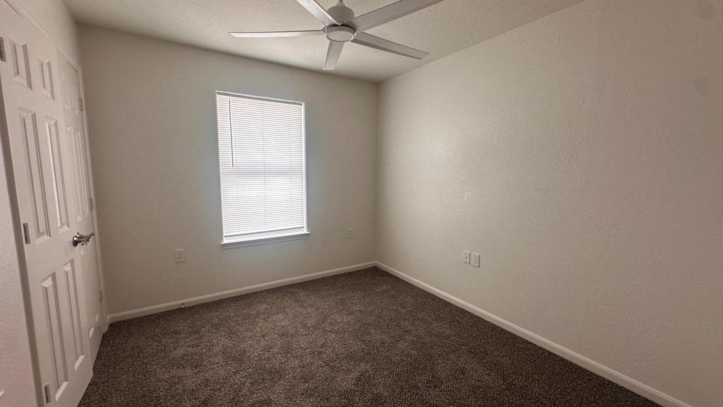 2702 Vienna Place - Photo 6
