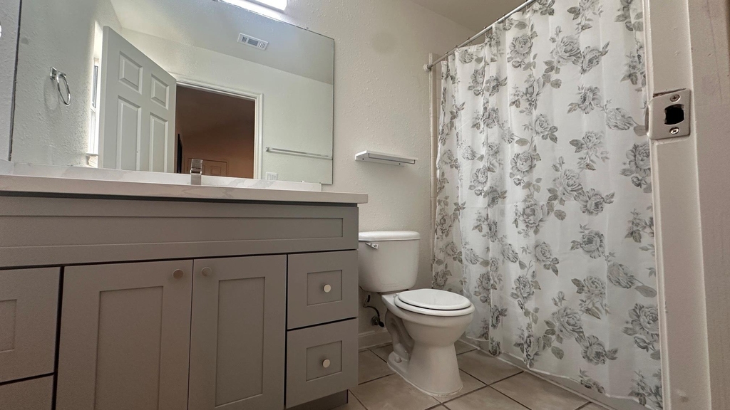 2702 Vienna Place - Photo 5