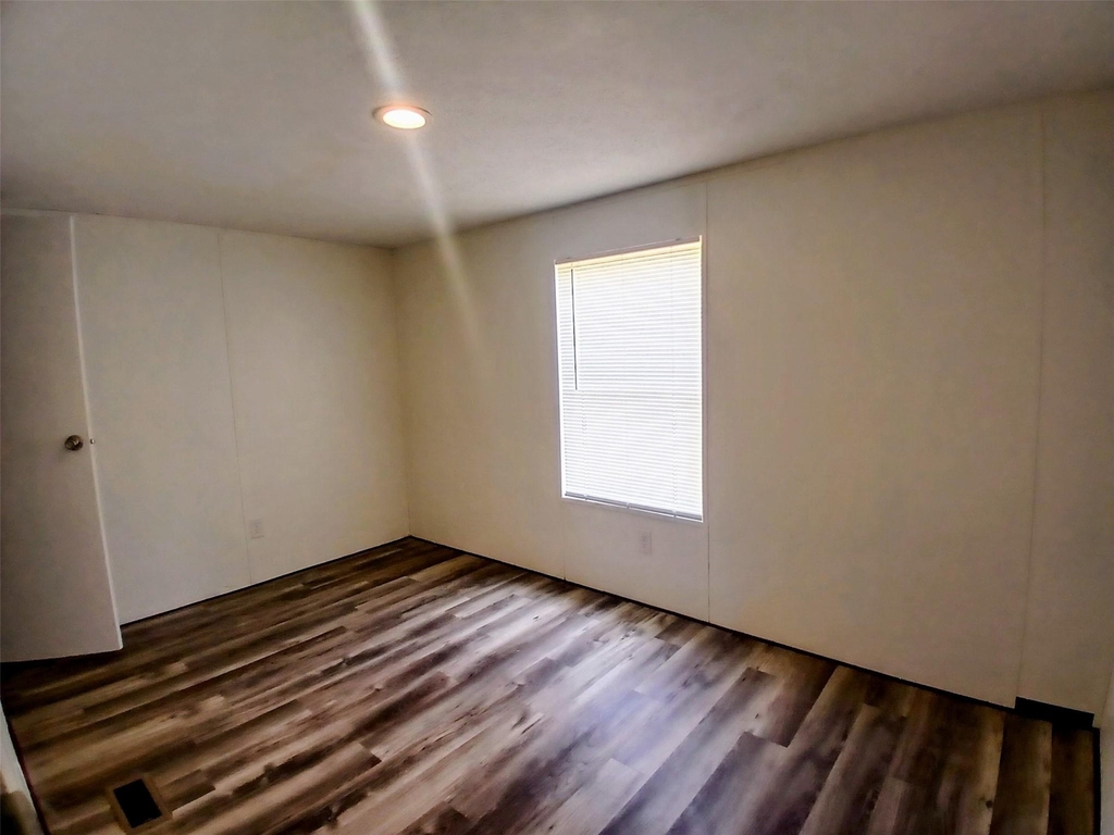 715 Windwood Drive - Photo 16