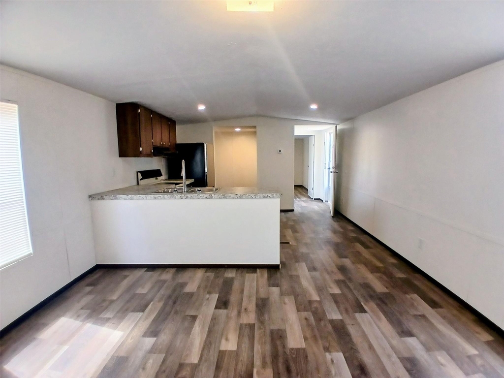 715 Windwood Drive - Photo 9