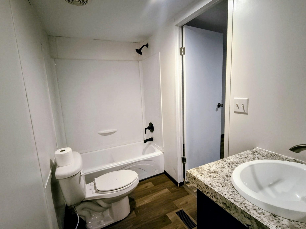 715 Windwood Drive - Photo 12