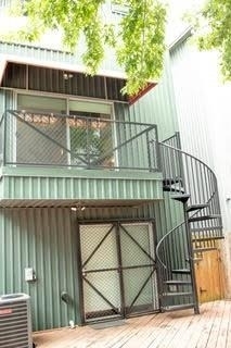 1315 Buckner Street - Photo 22