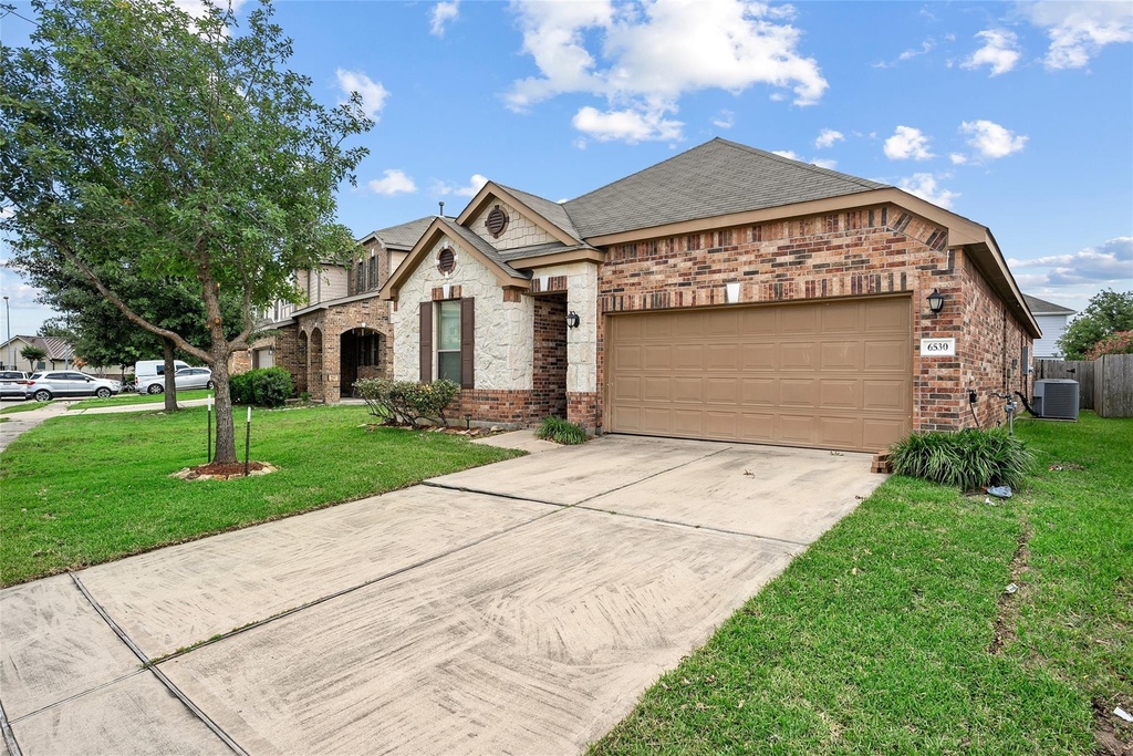 6530 Bayliss Valley Lane - Photo 1