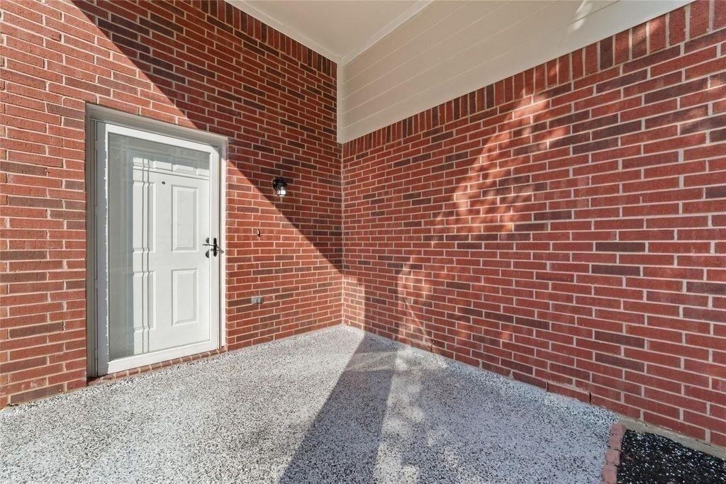 4007 Starbridge Pointe Lane - Photo 2