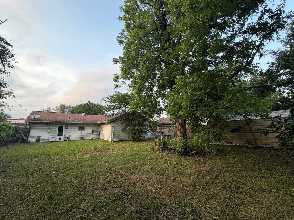 8602 Glenlea Street - Photo 10