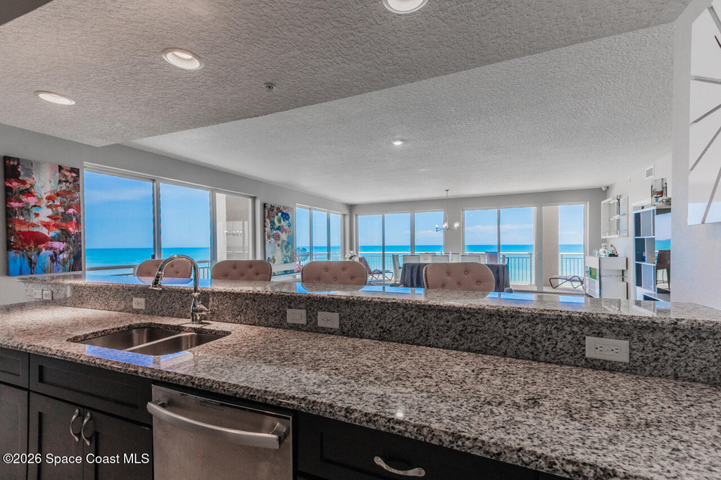 1025 Highway A1a - Photo 20