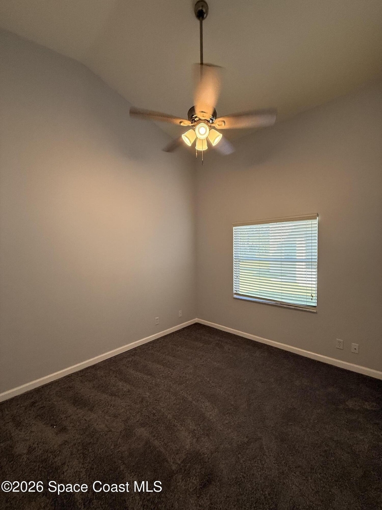 633 Nw Whitfield Way - Photo 11
