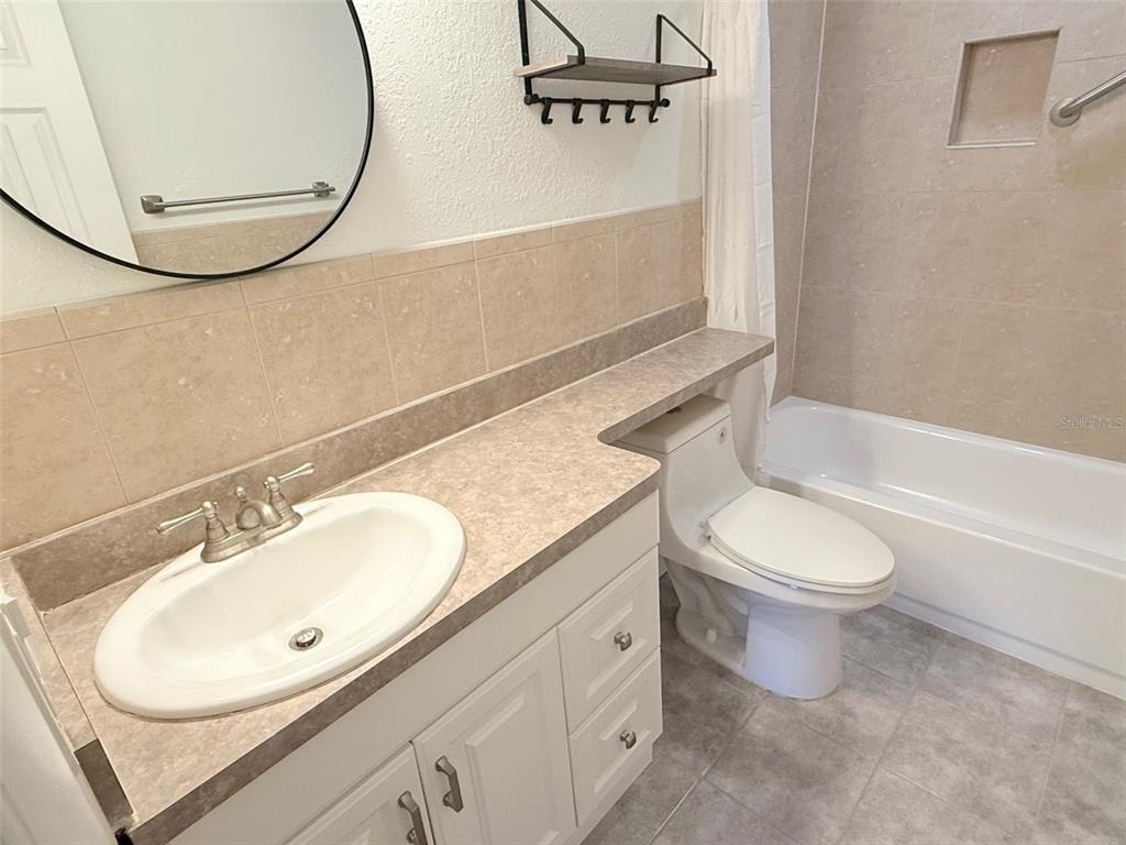11409 8th Street N - Photo 16