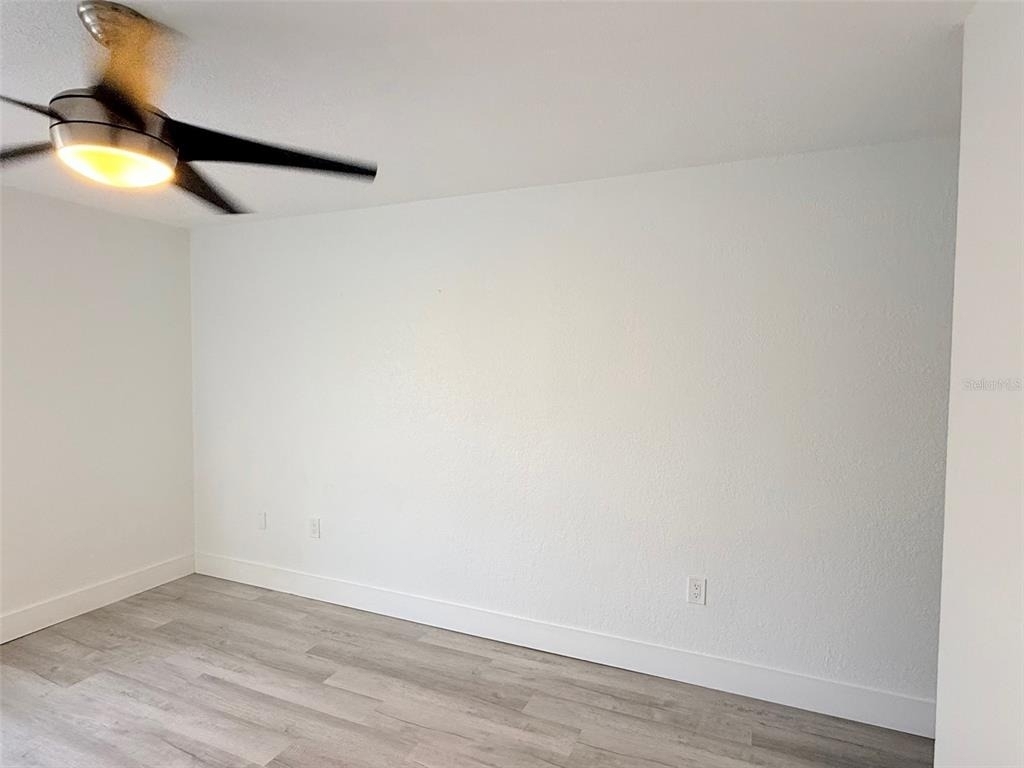 11409 8th Street N - Photo 13