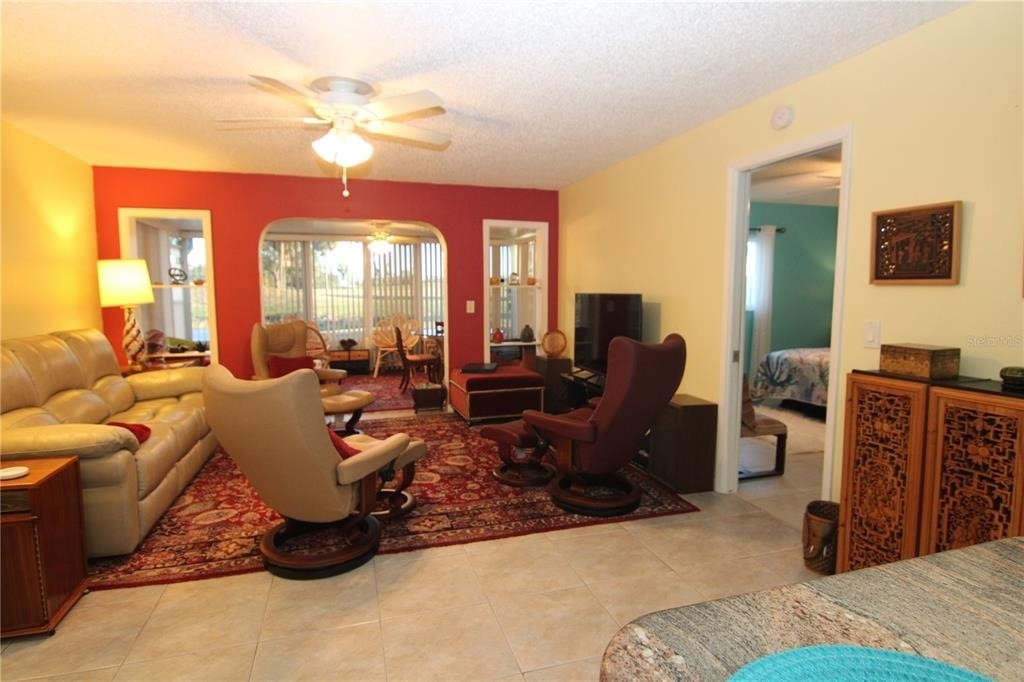 1207 Lakehouse Court - Photo 4