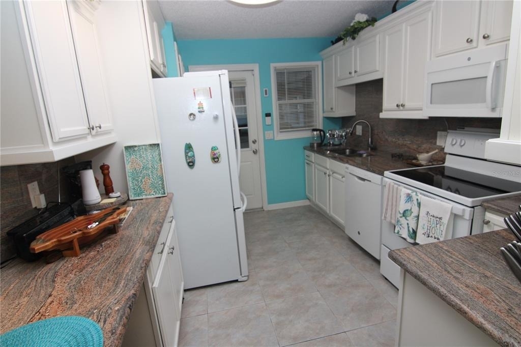 1207 Lakehouse Court - Photo 1