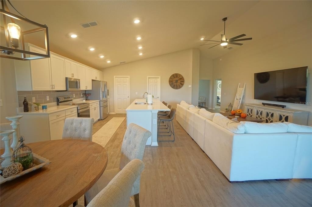 11943 Stone Pine Street - Photo 7
