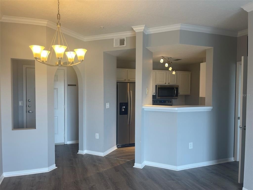 501 Knights Run Avenue - Photo 3