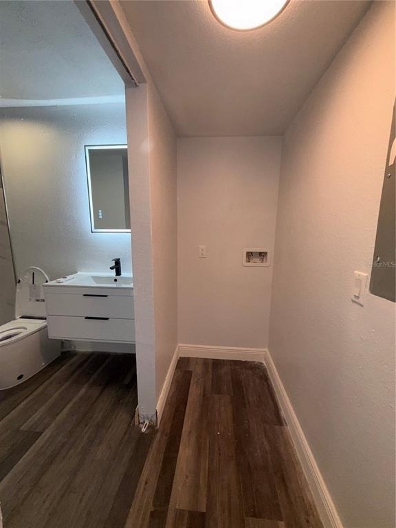 9481 Highland Oak Drive - Photo 17