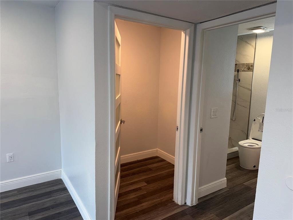 9481 Highland Oak Drive - Photo 8
