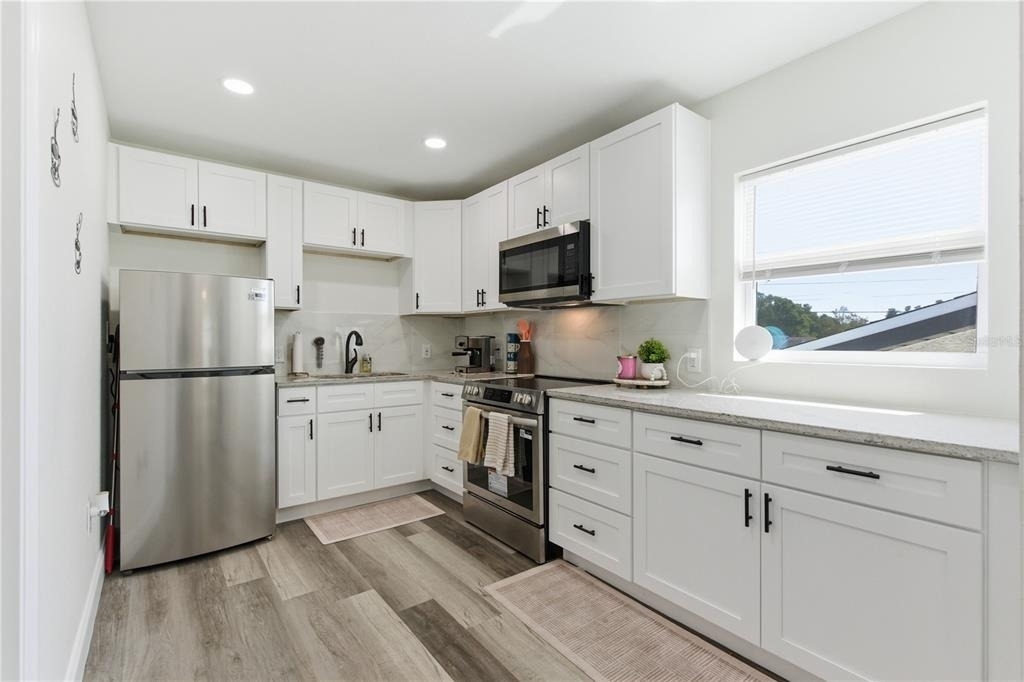 1901 31st Street S - Photo 6