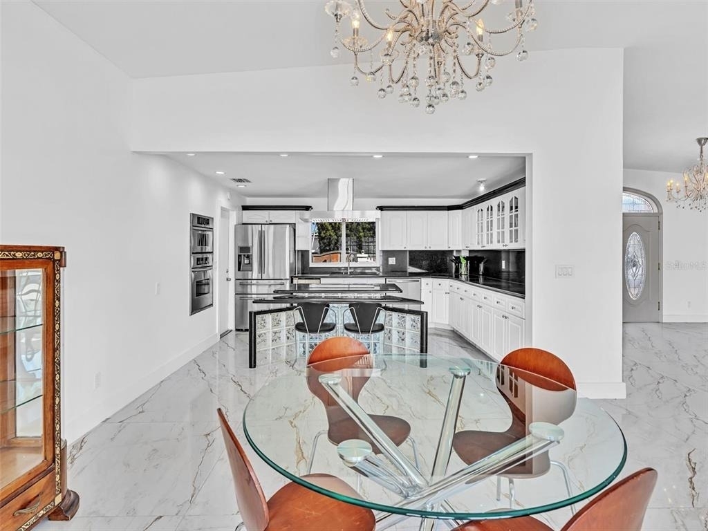 12904 Banyan Road - Photo 24
