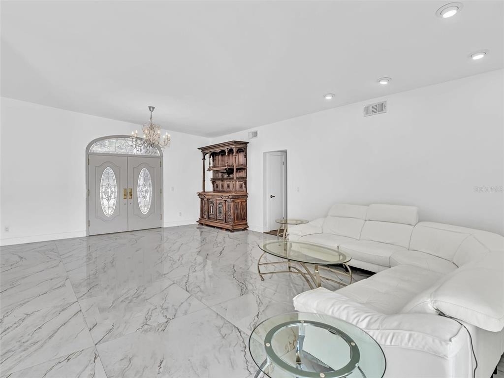 12904 Banyan Road - Photo 21