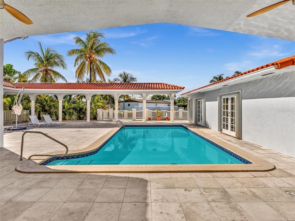 12904 Banyan Road - Photo 9