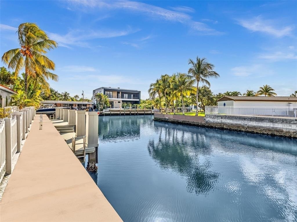 12904 Banyan Road - Photo 7