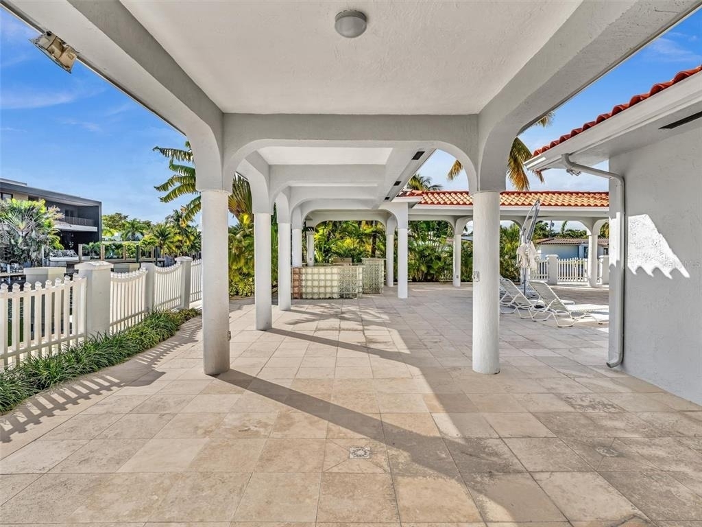 12904 Banyan Road - Photo 34