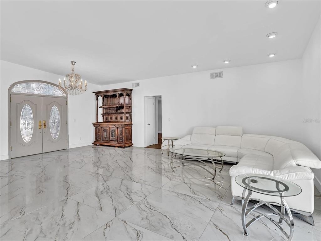12904 Banyan Road - Photo 20