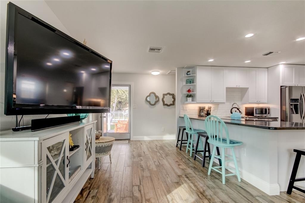 1907 2nd Street - Photo 13
