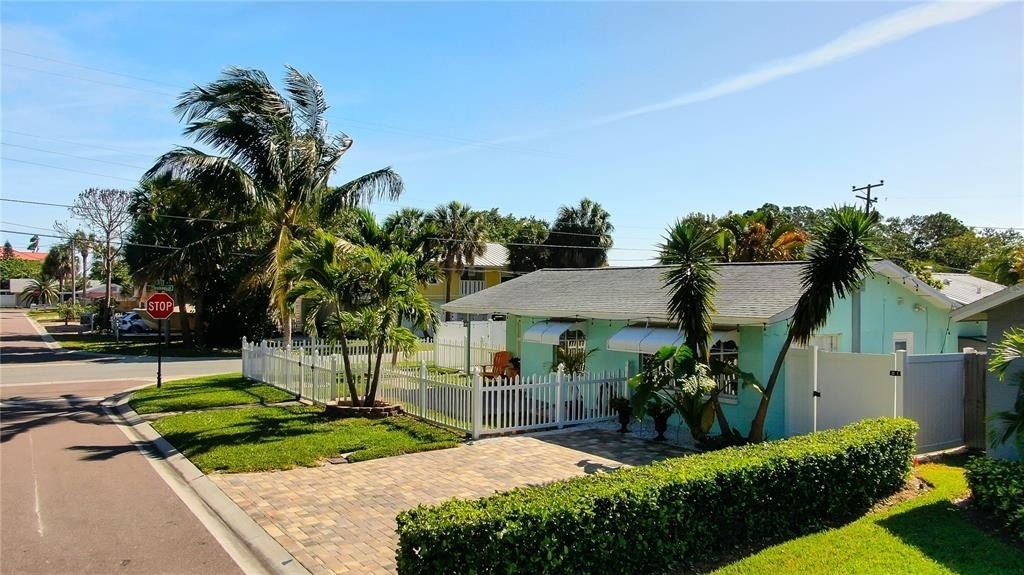 1907 2nd Street - Photo 34