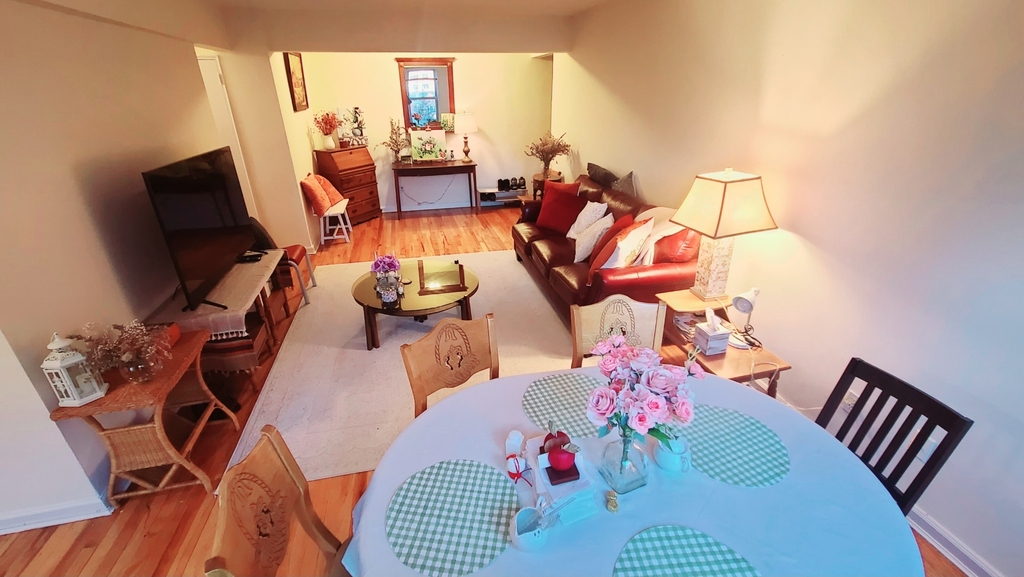 66-15 Thornton Place - Photo 8