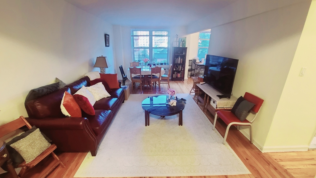 66-15 Thornton Place - Photo 5